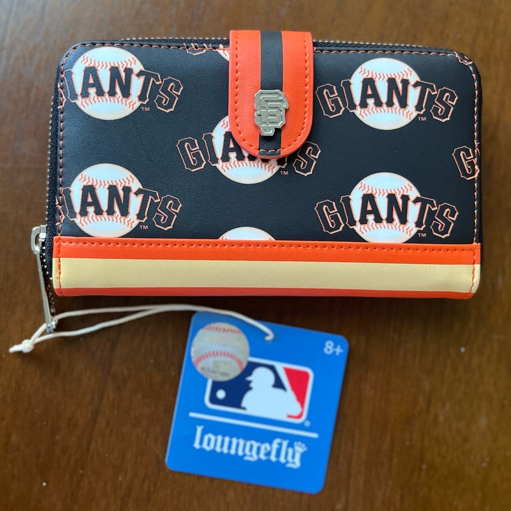 Loungefly MLB San Francisco Giants Logo Wallet NWT